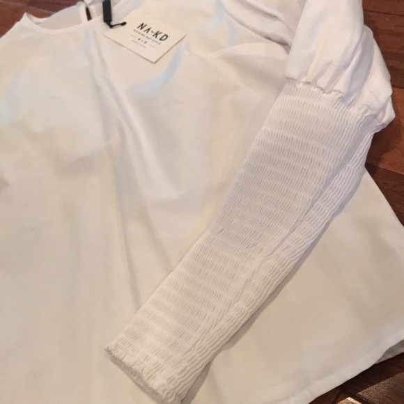 White Blouse NWT - Picture 3 of 3